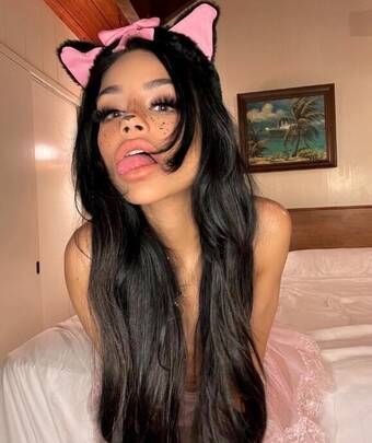 Проститутка Лена +7(981)136-33-84 Санкт-Петербурга